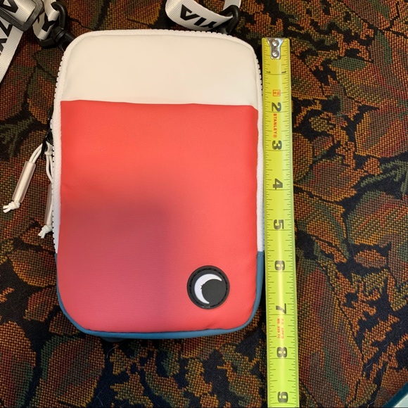 Zyia | Crossbody Colour-block Bag - Picture 11 of 12